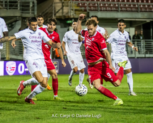 Cassani ha fatto le sue scelte: ventitré biancorossi verso la Toscana